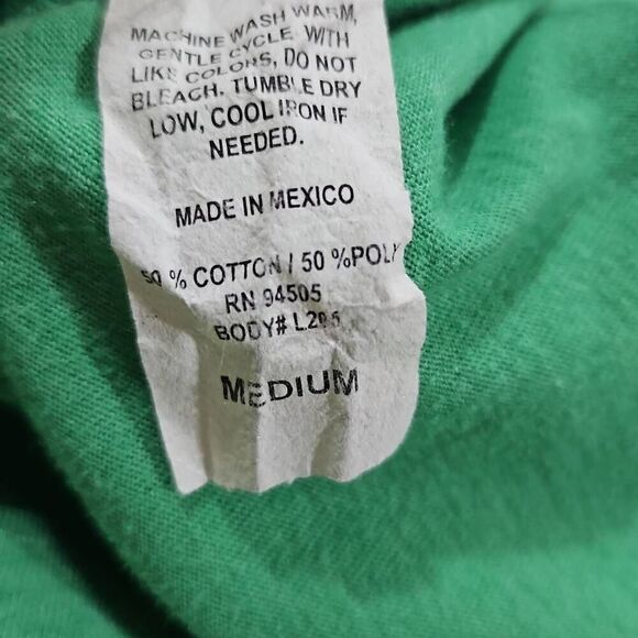 St Patrick's Day Size Medium Guinness Liverpool Green Tee Clover Stamped Patch - Picture 8 of 8